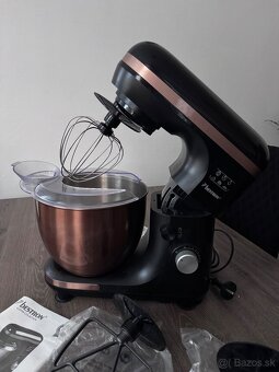 Kuchynský automatický robot - 2