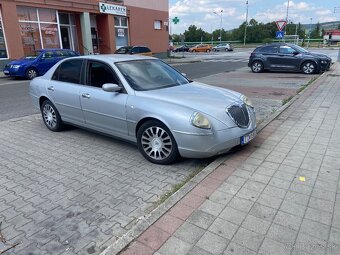 Lancia Thesis 2,4 110kw man6 BOSE - 2