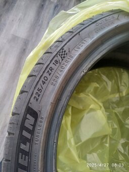 Michelin 225/40 ZR 18 (set 4ks - 2