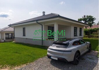 4 izb. bungalov, ktorý vyrastie na Šalgovíku - 2