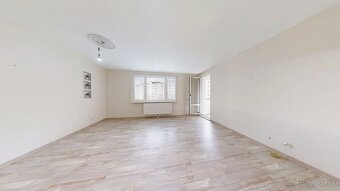 Predaj 3 izbový byt s lodžiou - Martin-Košuty (73 m2) - 2