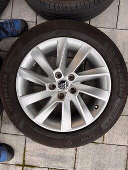 Disky Skoda r17 pneu 215/55 - 2