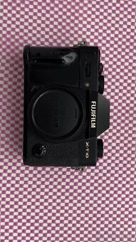 Fujifilm X-T10 + Meike 35mm f) 1,7 - 2