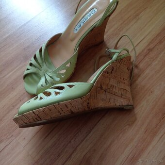 Nove kozene sandale 38,5 - 2