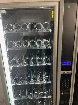 Predám predajný automat Necta Snacky MAX - 2