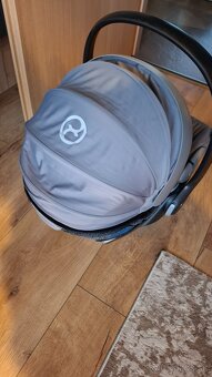 CYBEX Model Cloud Z i-Size - 2
