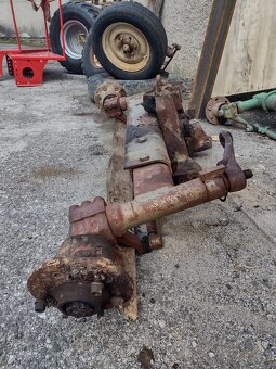 Predna naprava zetor neodpruzena - 2