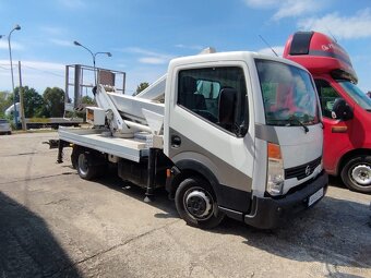 Autoplošina Nissan + Multitel 20m. - 2