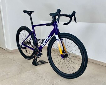 BMC Kaius 01 Three eTap AXS Gravel - 2