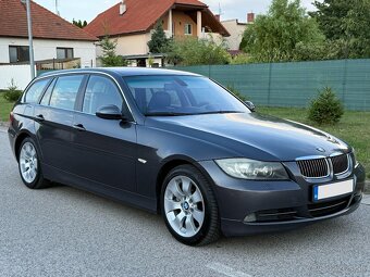 BMW 330d KEYLESS / XENON / NAVI / PDC / SPORTSITZE - 2