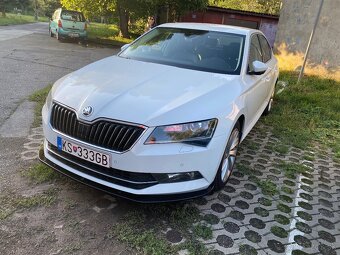 Škoda Superb 2.0 TDi - 2