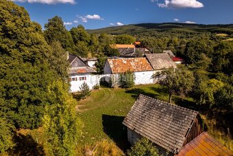 PREDAJ: Gazdovstvo u Kukučkov, 522 m2, Pliešovce - Zaježová - 2