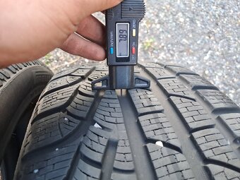Zimné Pirelli SottoZero Winter 235/45/18 98V - 2