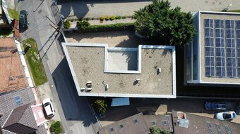 Dom v BA II, Ružinove, vhodný aj na podnikanie - 2