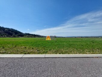 Stavebný pozemok Sliač – 634 m², blízko Zvolen a Banská Byst - 2