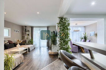 Predaj 4 izbový moderný rodinný dom, garáž, zariadený - 2