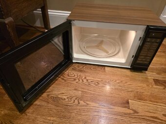 SHARP mikrovlnka - 2