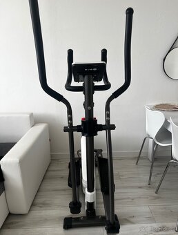 Eliptický trénažér - 2