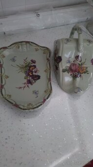 MASLENIČKA -  DÓZA -starožitná -PORCELÁN - 2