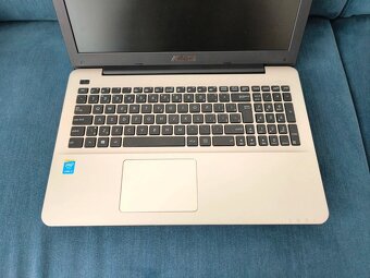 Notebook Asus X555L - 2