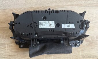 Budiky Passat B8 Highline - 2