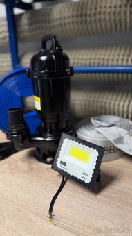 Darček / Ponorne Kalove čerpadlo s mlynčekom do žumpy - 2