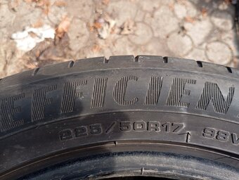 225/50 R17 Goodyear letne - 2