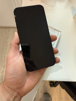 Apple iphone 15 Pro Max 256 Black - NOVY - 2