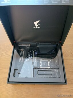 GIGABYTE AORUS XTREME X870E - 2