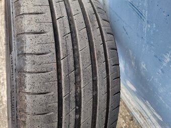Predam ako nove letne Pneumatiky 215/55- 17 94 V - 2