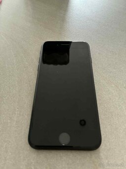 iPhone SE mini predaj - 2