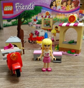 LEGO Friends 41092 Pizzéria Stephanie - 2