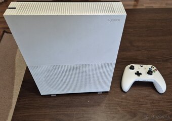 XBOX One S 500GB - 2