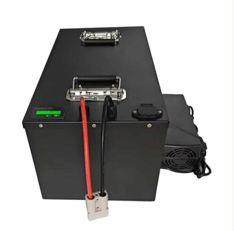 LiFePo4 72V/50Ah + DC/AC meniž 5000W - 2