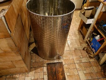 Predám nerezový sud - 2