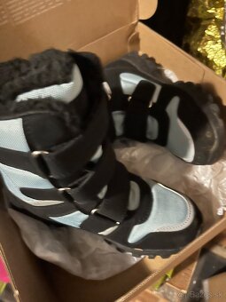 Zimne cizmicky Bata - 2