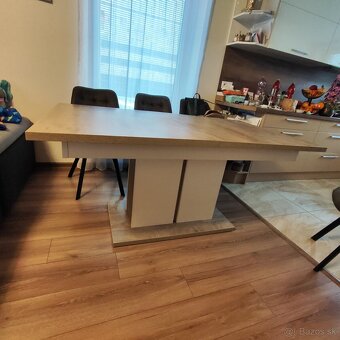 Jedálenský rozkladací stôl - 2