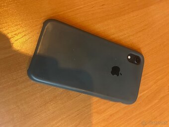 iPhone xr - 2