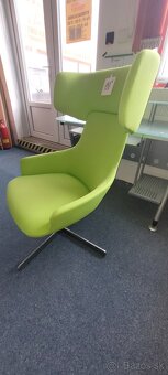 Otočne kreslo-ušiak - 2