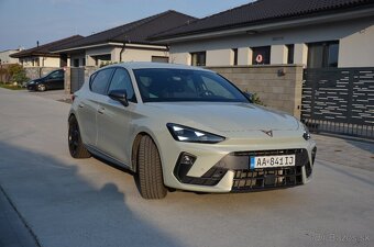 CUPRA LEON 1.5 eTSI 150kW MATRIX AMBIENTÉ OS. ZÁRUKA - 2