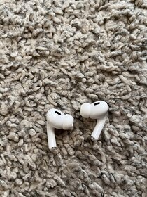 Airpods pro 2nd Generation - 2