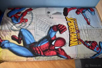 Paplón a vankúš Spiderman - 2