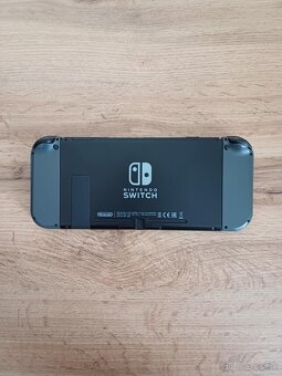 Nintendo switch - 2