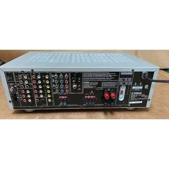 Yamaha HTR-5930 - 2