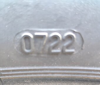 275/45/20 - 2