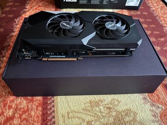 AMD Radeon RX 6750 XT - 2