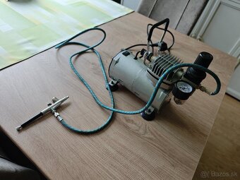 Airbrush striekacia pištoľ+ kompresor - 2