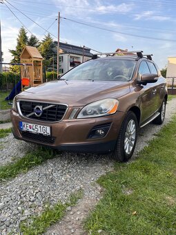 Volvo XC60 - 2