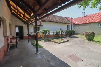 Rodinný dom na veľkom pozemku Senica - Čáčov - 2