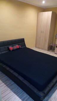 Predám manželskú posteľ - 2